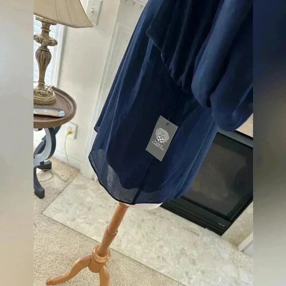 NWT Vince Camuto Navy Embellished Blouse - Picture 6 of 9